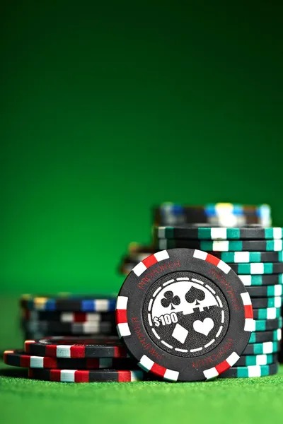 erek2 84 Top Trend Gaming feed on mobile showing trending slots